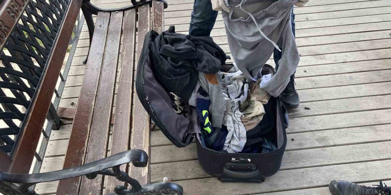 Burdur’da şüpheli çanta fünye ile patlatıldı