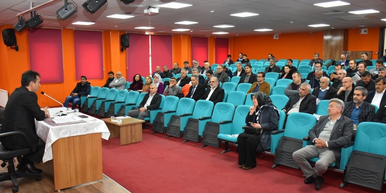 Karaman’da “Çevreme Duyarlıyım, Değerlerime Sahip Çıkıyorum Projesi” başladı