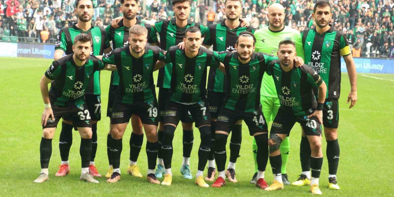Kocaelispor - Pazarspor maçının saati netleşti