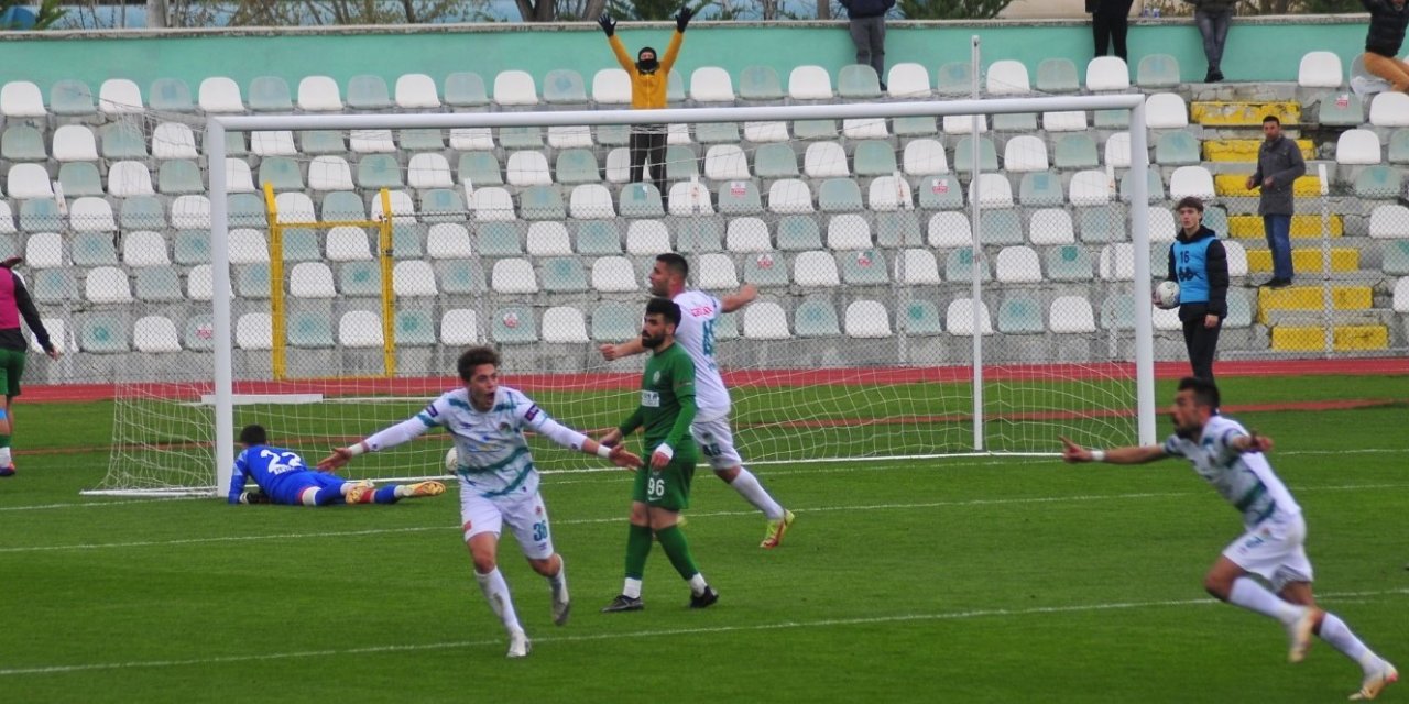 TFF 3. Lig: Amasyaspor: 2 - Şile Yıldızspor: 0