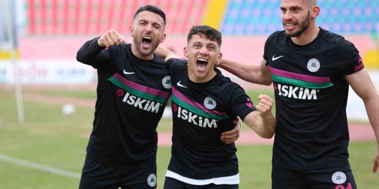 Isparta 32 Spor:3 Düzce Cam Düzcespor: 2