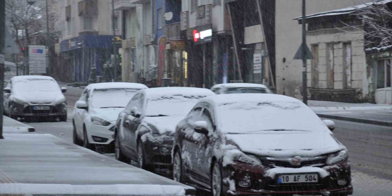 Mart ayında Kars’a kar sürprizi
