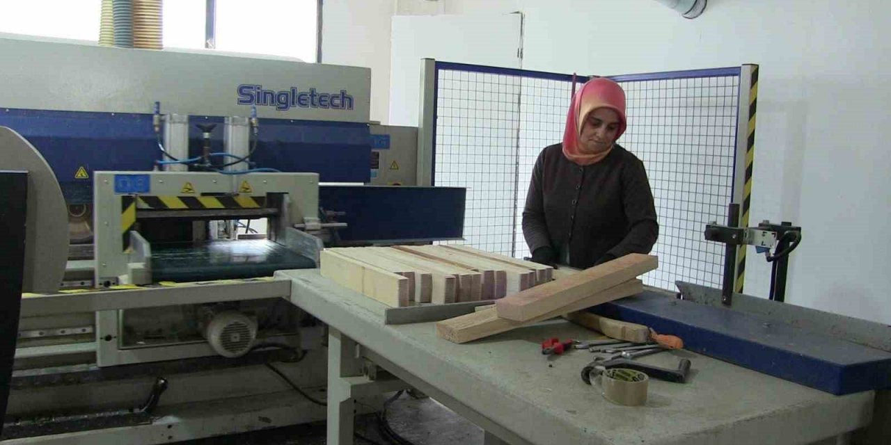 Artvin’de kadınların ürettiği keresteler Avrupa ve Ortadoğu ülkelerine ihraç ediliyor