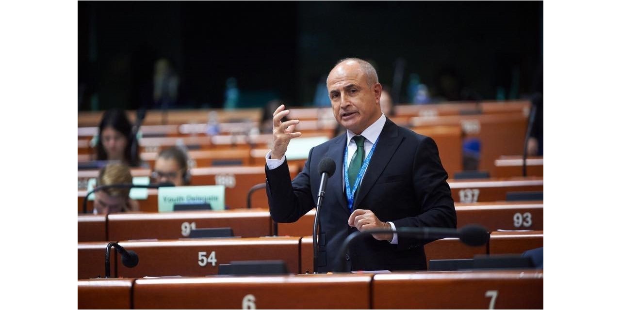 Büyükçekmece Belediye Başkanı Akgün, Türkiye’yi temsil etmek üzere Strasbourg’a gitti