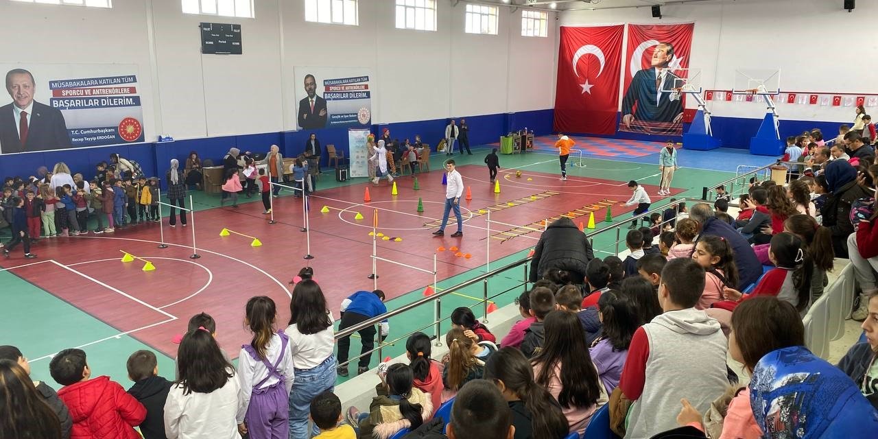 Büyükşehir’de Tomarza’da çocuklara özel etkinlik