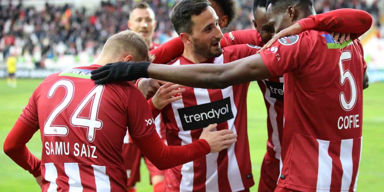 Sivasspor’da futbolculara 5 gün izin verildi