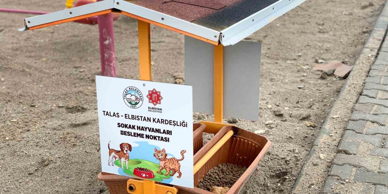 Talas, Elbistan’da minik dostları da unutmadı