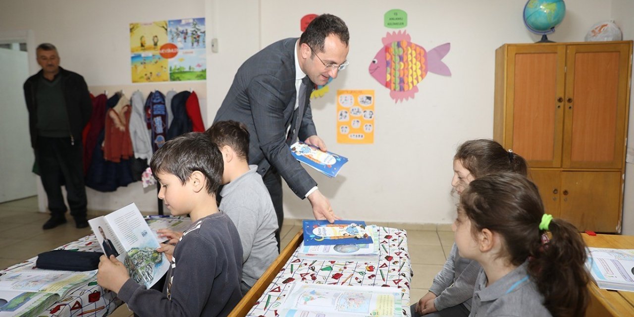 Başkan Ekim’den çocuklara Ramazan hediyesi