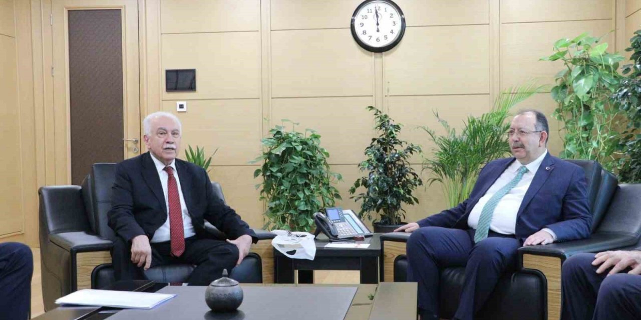 Doğu Perinçek YSK’ya cumhurbaşkanı adaylık başvurusu yaptı