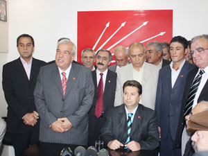 Cumhuriyetimiz ve değerlerine sahip çıkmalıyız