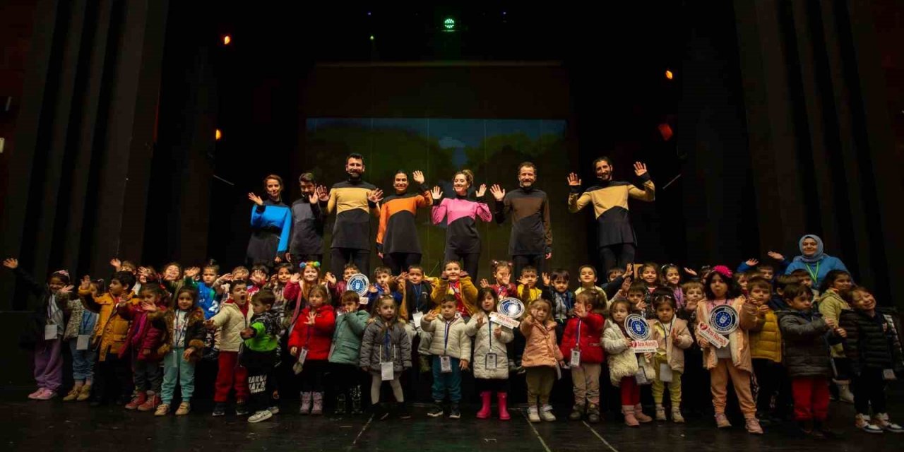 Bursa’da perde çocuklar için açıldı