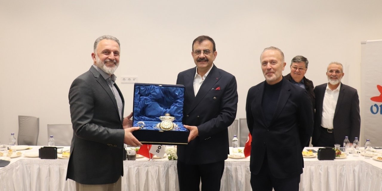 Doruk Nilüfer’de sağlık sektörü istişare edildi