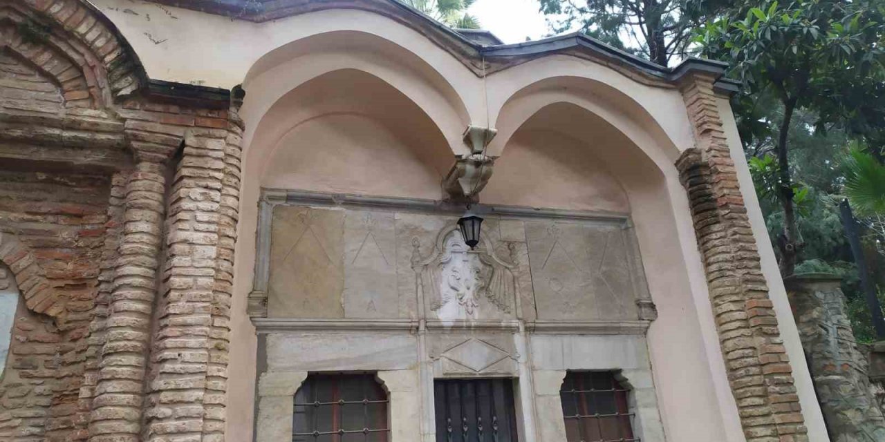 Cihanoğlu Külliyesi 267 yıldır ihtişamını koruyor