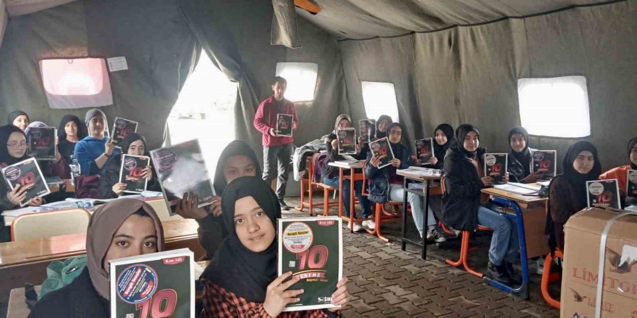 Pursaklar Belediyesinden deprem bölgelerindeki öğrencilere eğitim desteği