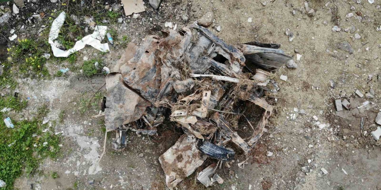 Sel sonrası otomobilini tanıyamadı