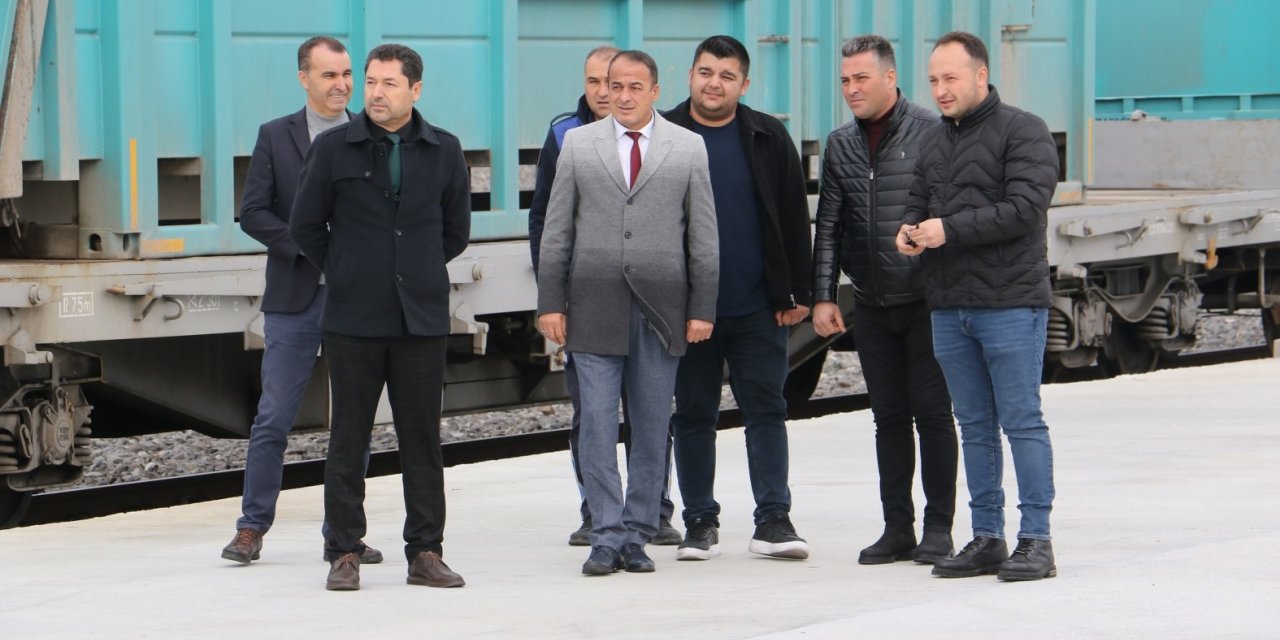 Trenle atık taşıma projesi karbon salınımını da düşürüyor