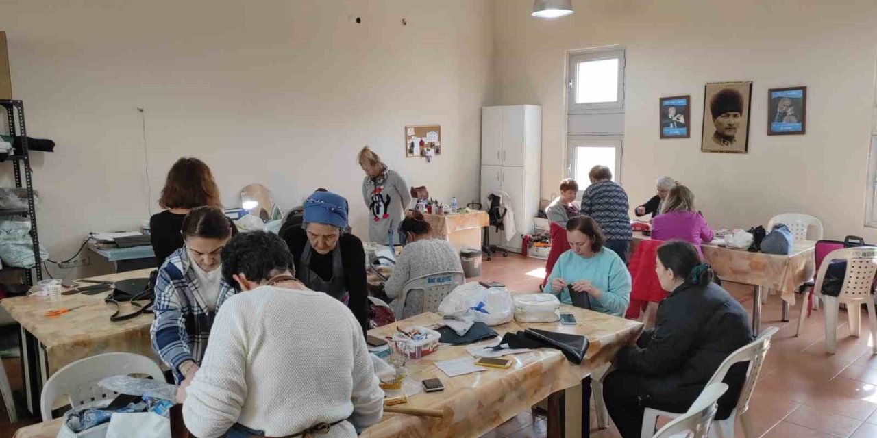 Söke Belediyesi kurslarında bin 500 kursiyer eğitim görüyor