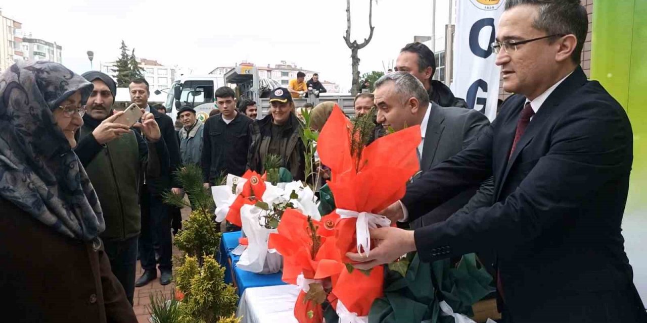 Orman Haftası’nda 30 bin fidan dağıtımı gerçekleşti