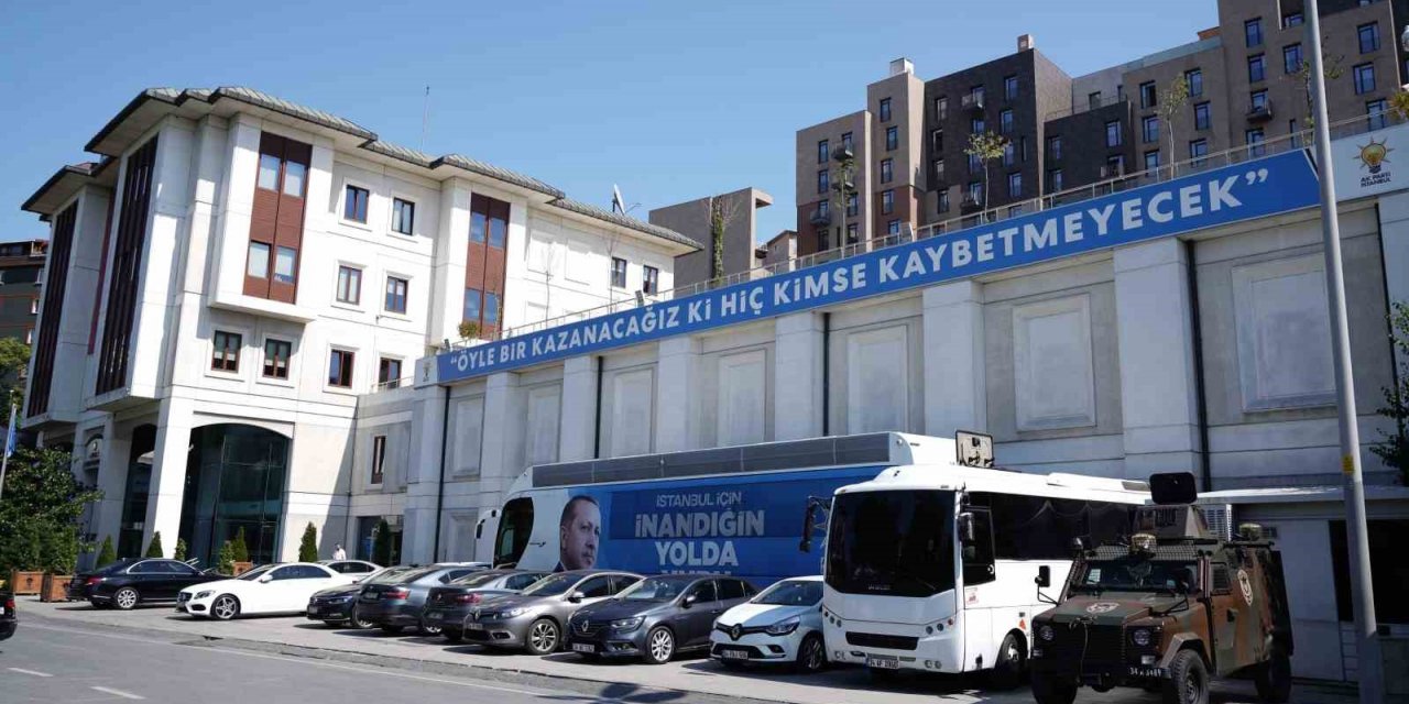 AK Parti İstanbul’da SKM yönetimi belli oldu
