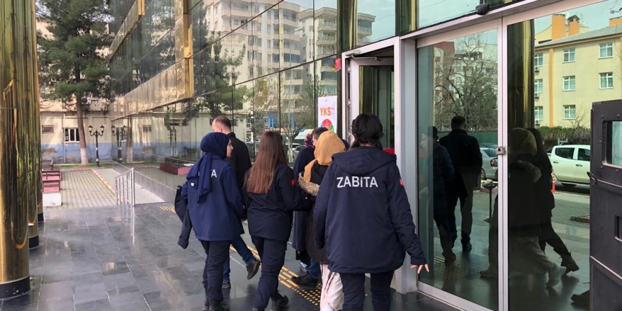 Siirt belediyesi zabıta ekiplerinden dilenci operasyonu