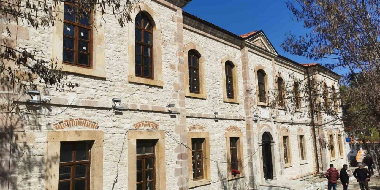 İvrindi tarihine sahip çıkıyor