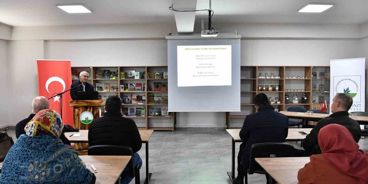 Osmangazi’de üzüm yetiştiriciliği anlatıldı