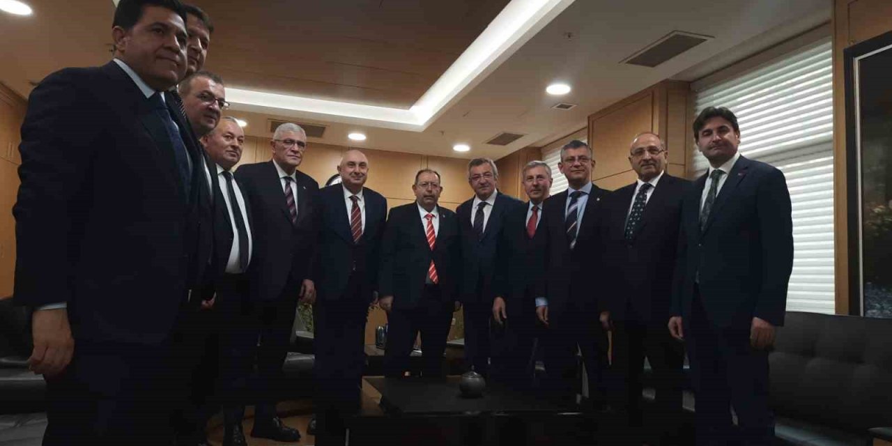Kılıçdaroğlu’nun adaylık başvurusu yapıldı