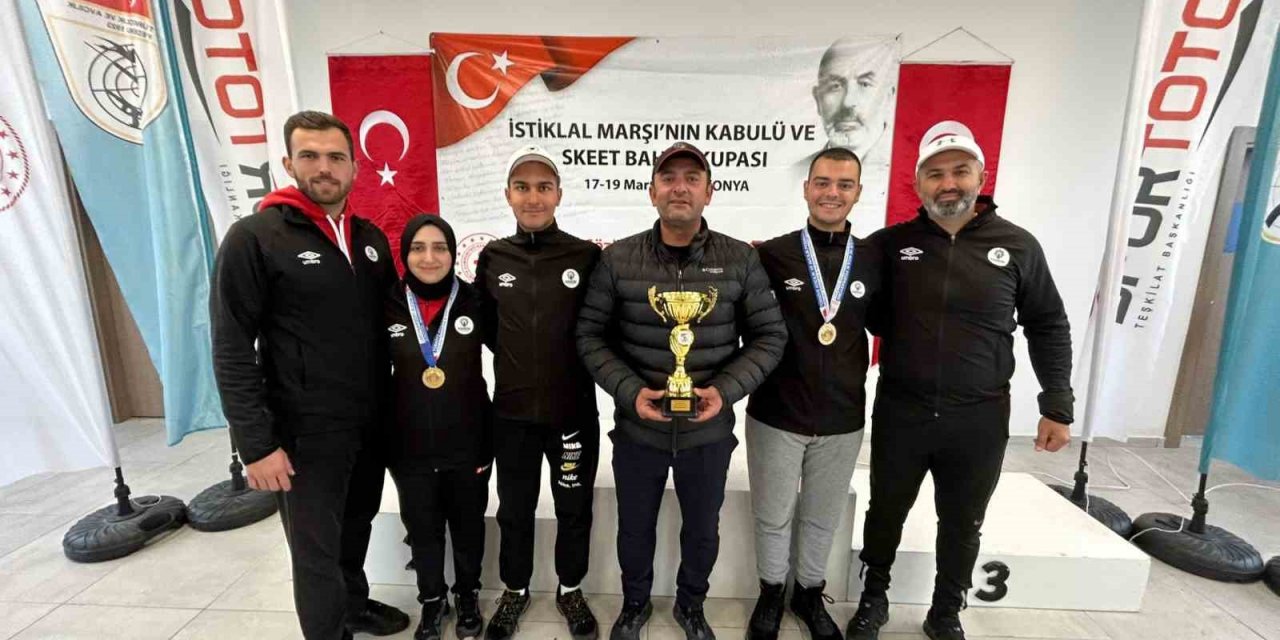 Konya Karatay Belediyespor atıcılık takımından Türkiye 1.’liği
