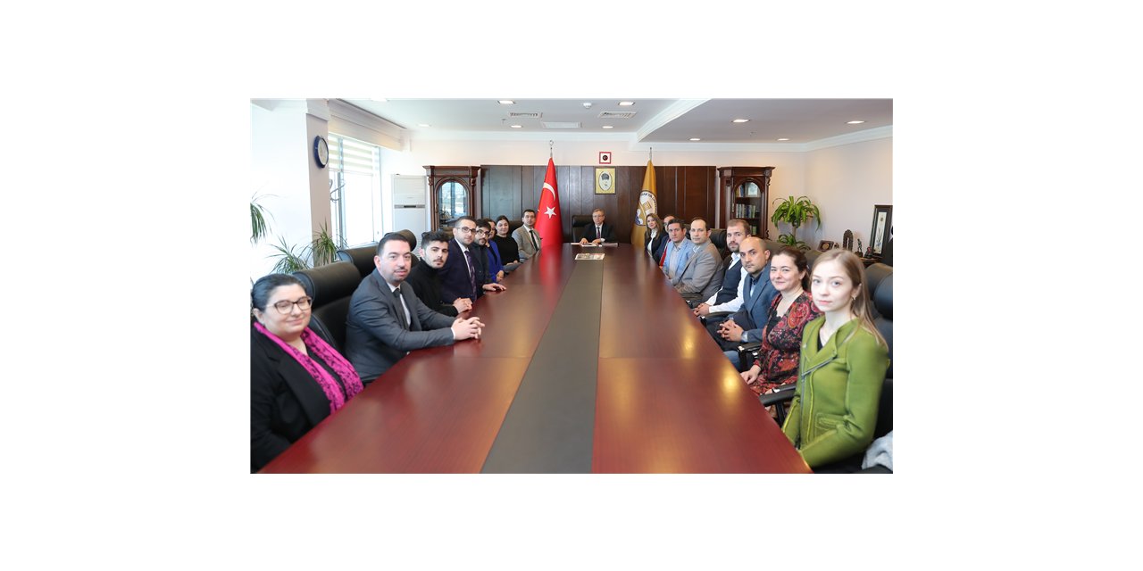 Trakya Üniversitesi Rektörü Prof. Dr. Tabakoğlu, ataması yapılan akademisyenlerle bir araya geldi