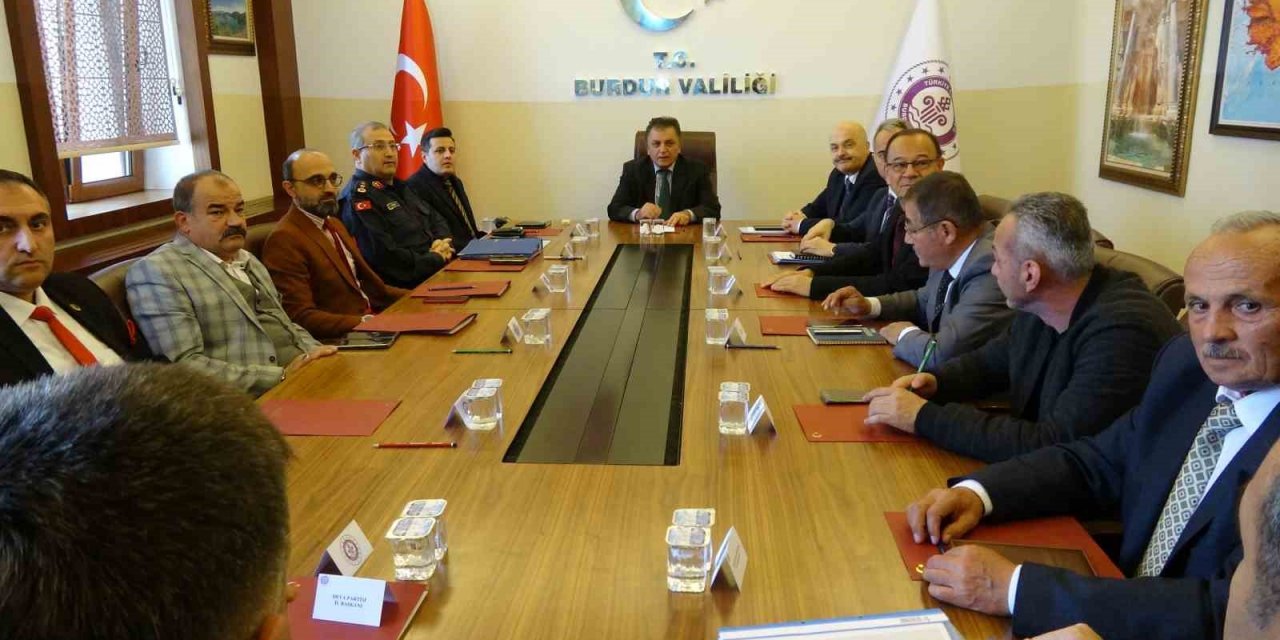 Burdur’da seçim tedbirleri toplantısı yapıldı