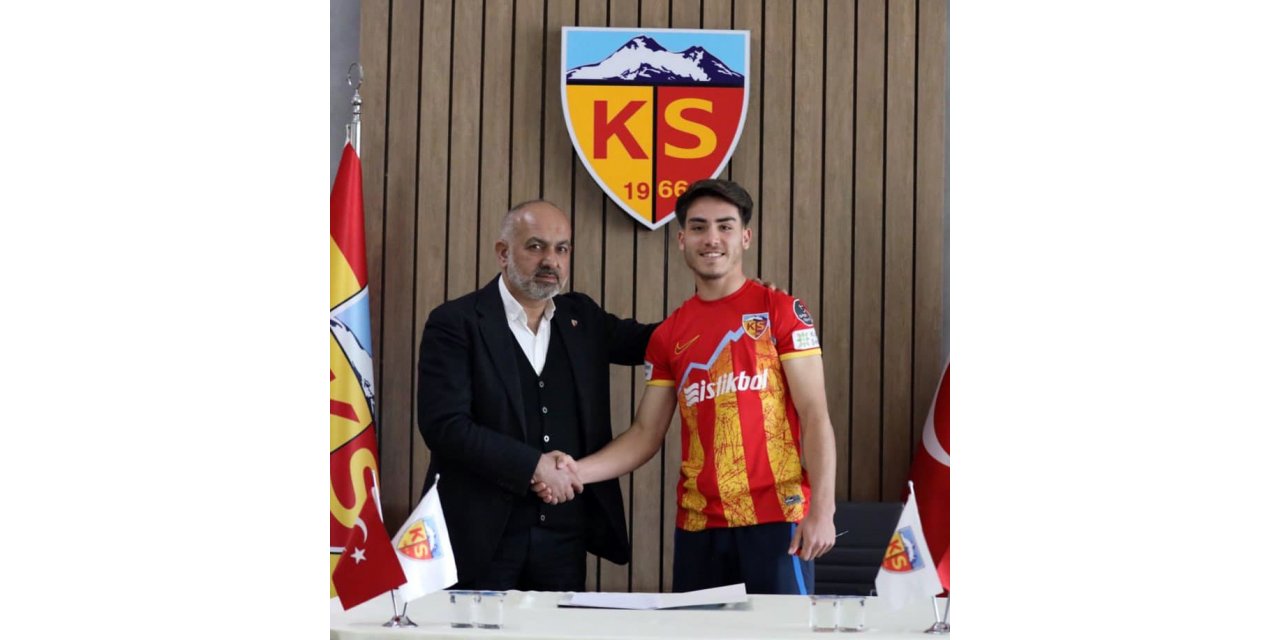 Kayserispor, Ethem ve Ackah ile sözleşme uzattı