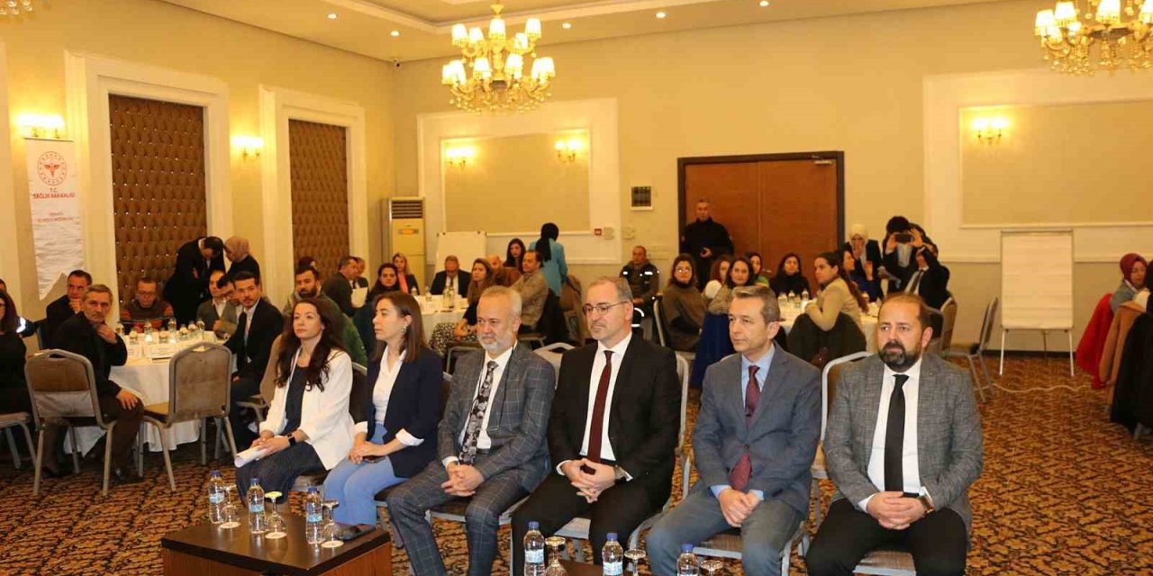 Bu çalıştayda afetlerde su güvenliği ve acil eylem planı konuşuldu