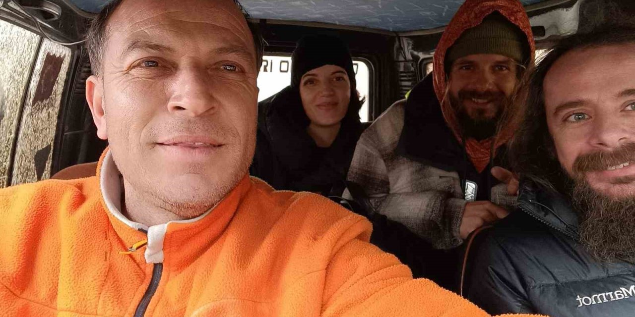 Kamp yaptıkları bölgede kaybolan 3 kişi saatler sonra bulundu