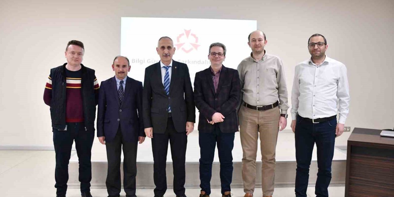 Bursa Büyükşehir personeli siber tehditlere karşı bilgilendirildi