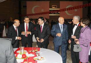 Konya'da Cumhuriyet resepsiyonu