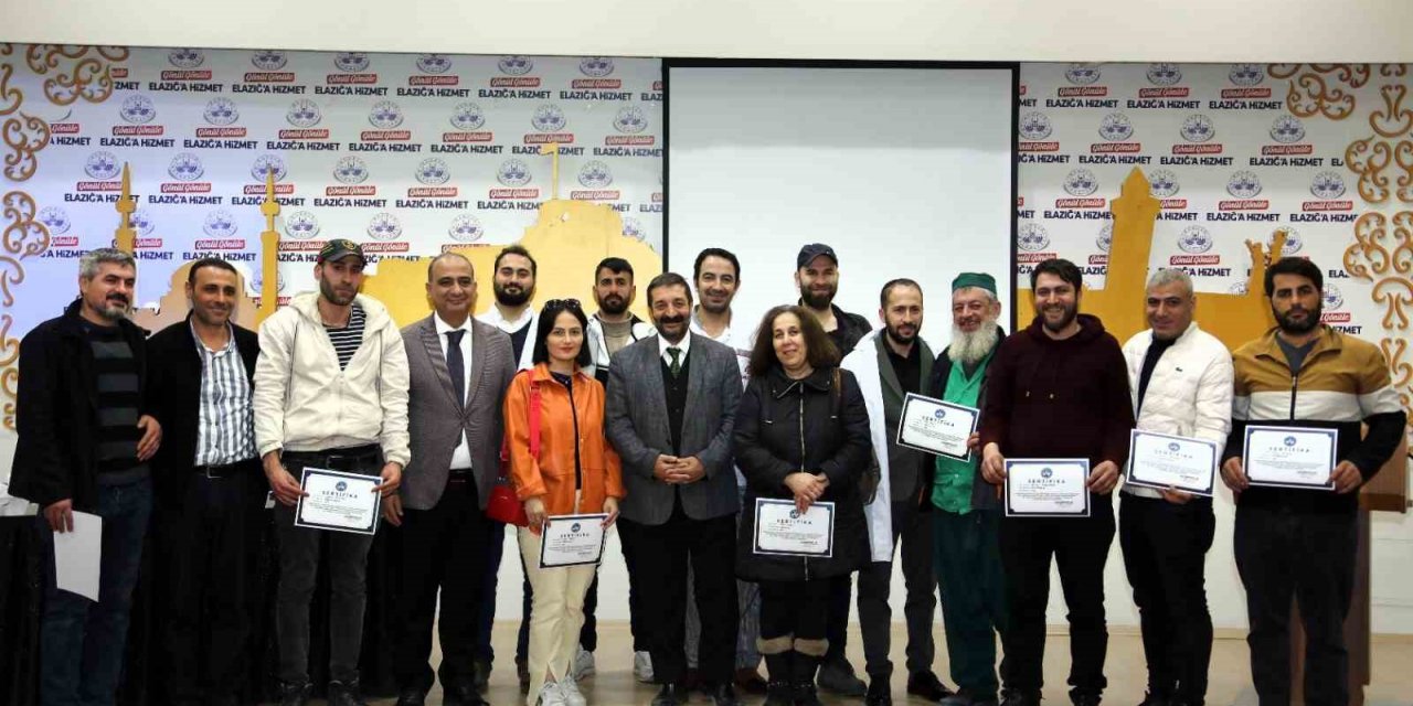 Elazığ Belediyesi pet shop açmak isteyenlere eğitim verdi