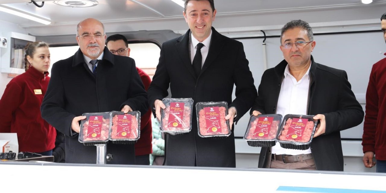Bandırma Belediyesi’nden ucuz et ve kıyma satışı