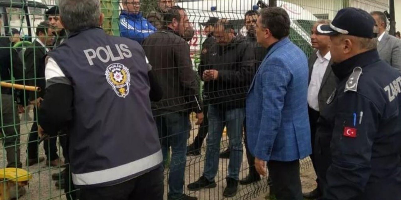 Amatör maçta sahaya inen Belediye Başkanı hakkında Emniyet ekiplerine ’Talimat’ iddiası