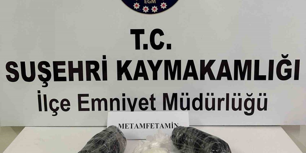 Sivas’ta 1 kilo 226 gram metamfetamin ele geçirildi