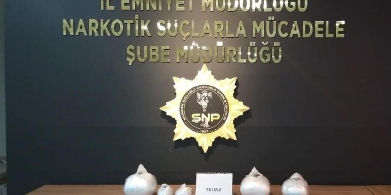 Araçtan uyuşturucu madde çıktı