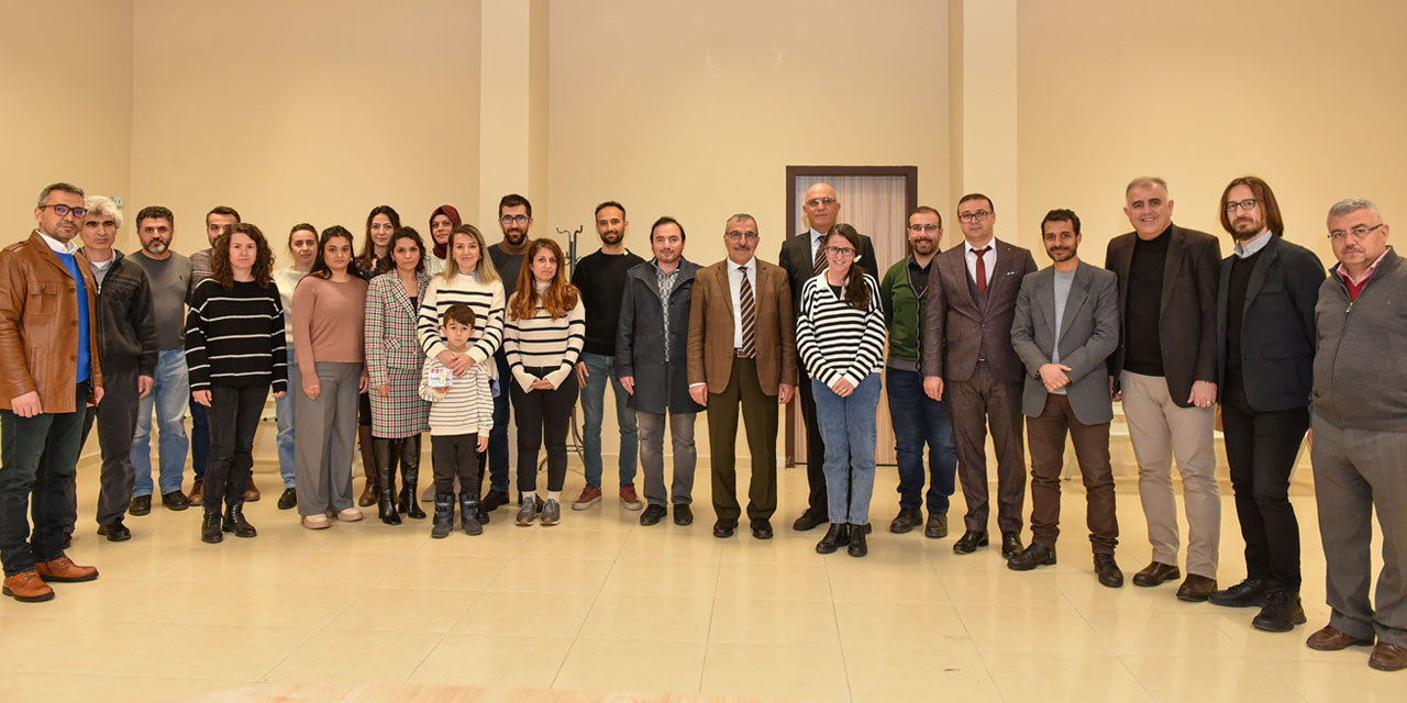 Rektör Prof. Gavgalı KMÜ personeli ile buluştu