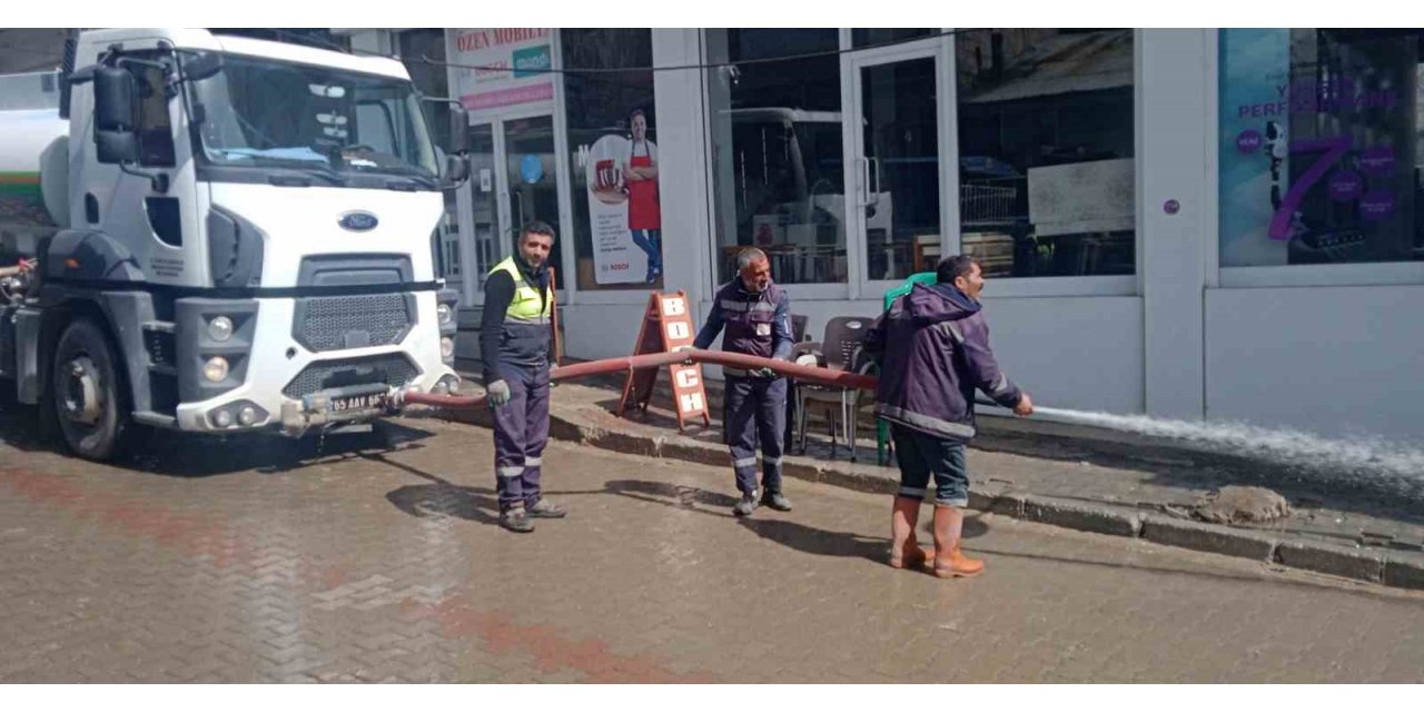 Özalp Belediyesinden bahar temizliği