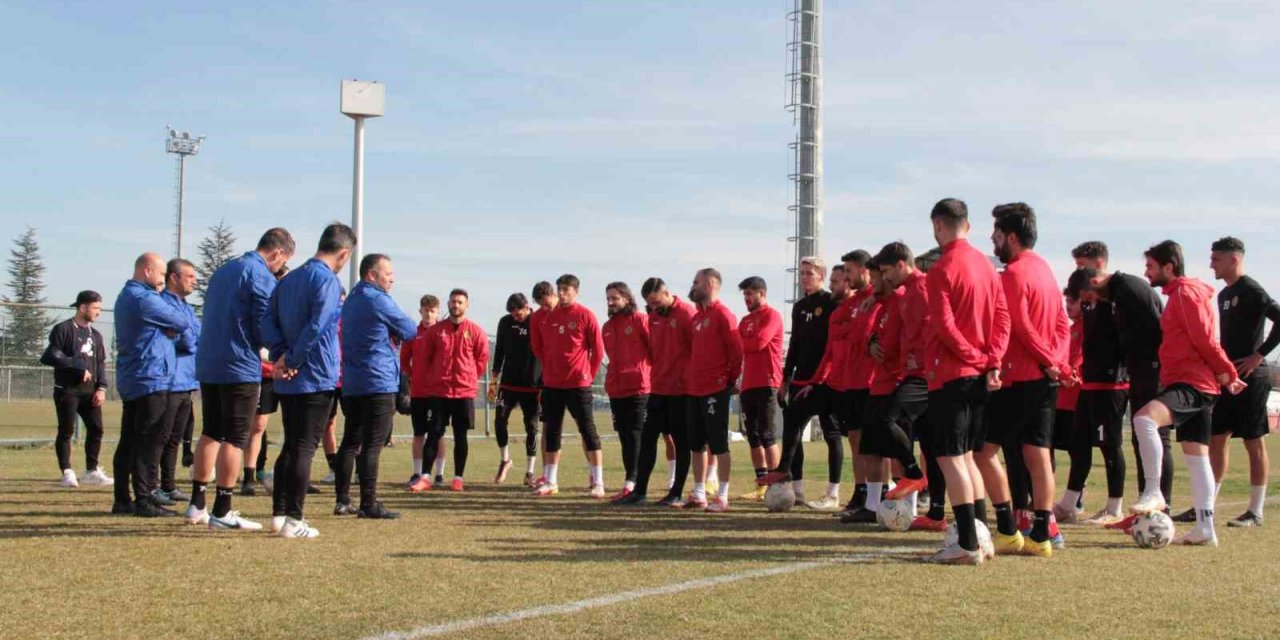 Eskişehirspor’da 20 yeni transferin ardından gelen puanlar havayı değiştirdi