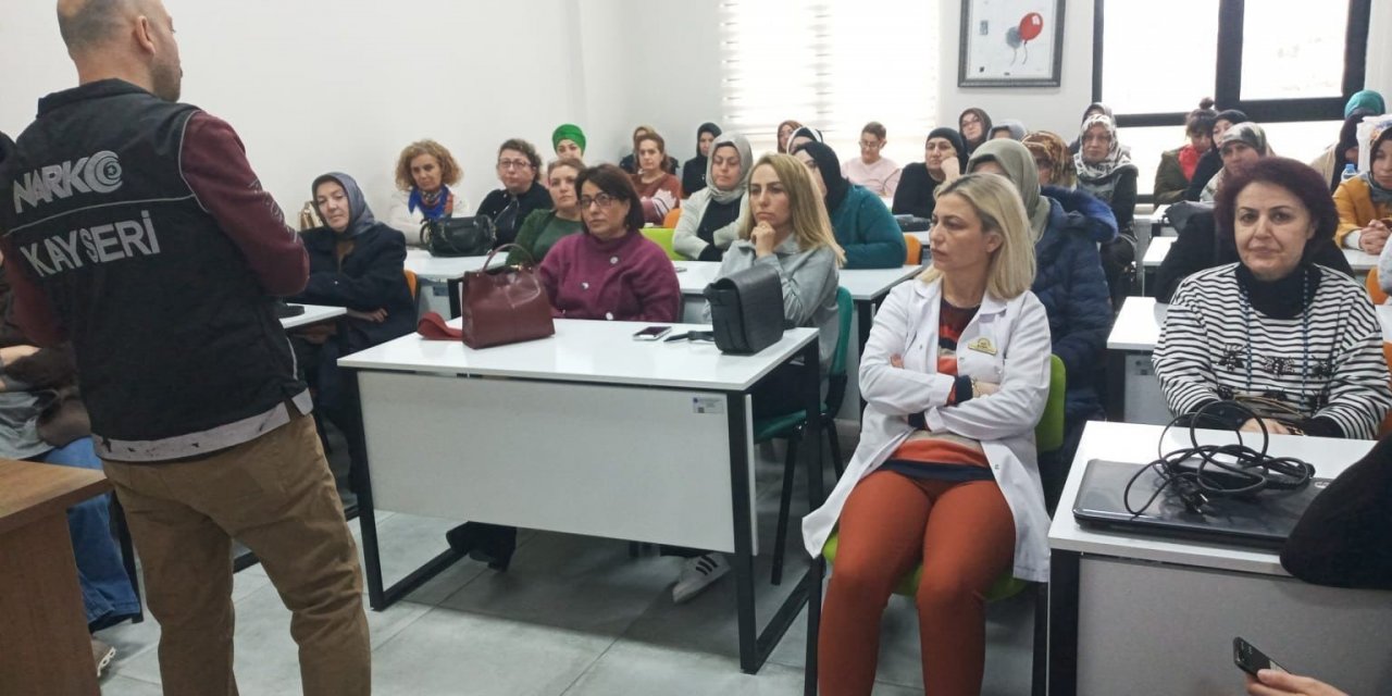 KAYMEK’ten ’Narko Rehber’ Eğitimi
