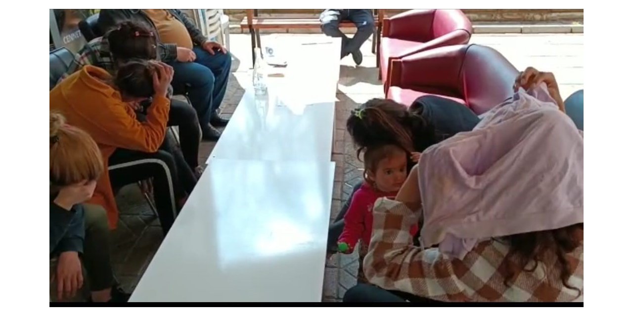 Grup halinde gelip dilencilik yapan 10 kişi aynı yerde ikinci kez yakalandı