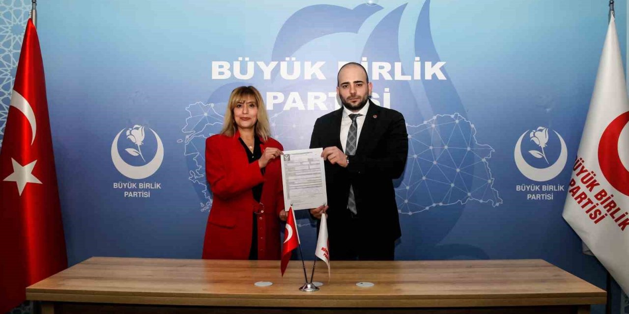 BBP Körfez Kadın Kolları Başkanı Kayradağ, aday adaylığı için istifa etti