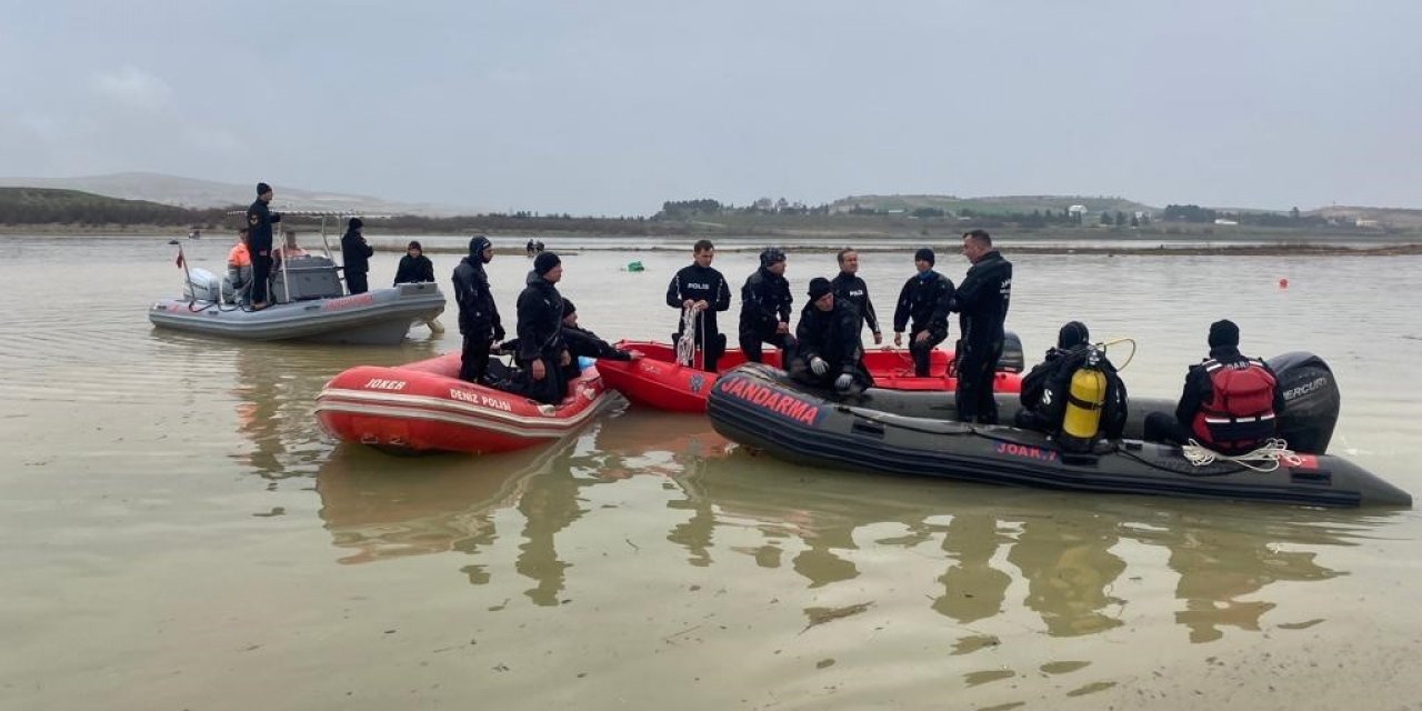 Kayıp tır sürücünün cansız bedeni sudan çıkartıldı