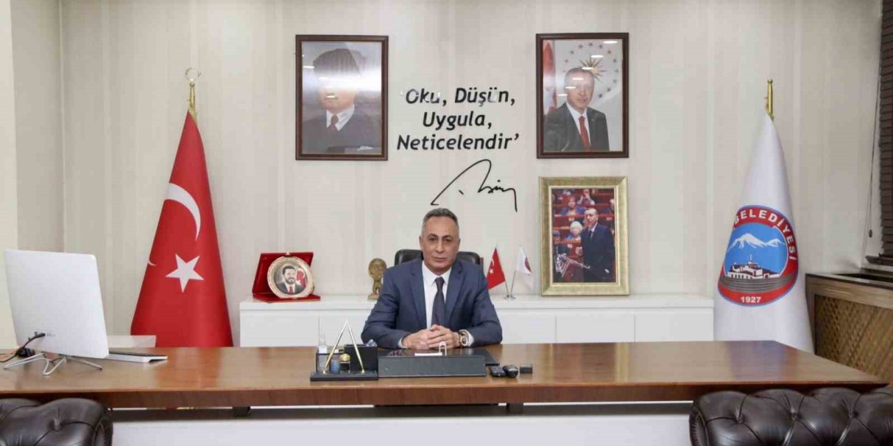 Ağrı Belediye Başkanı Karadoğan oldu