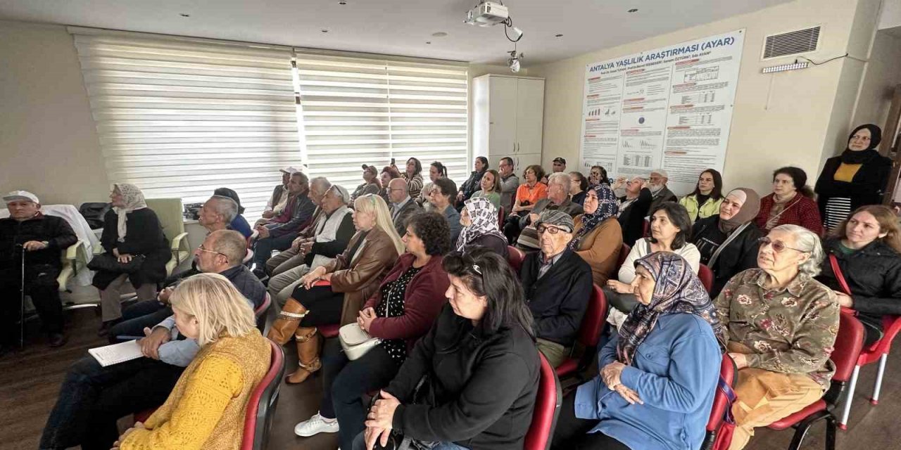 Mavi Ev’de “DemCare” projesi anlatıldı