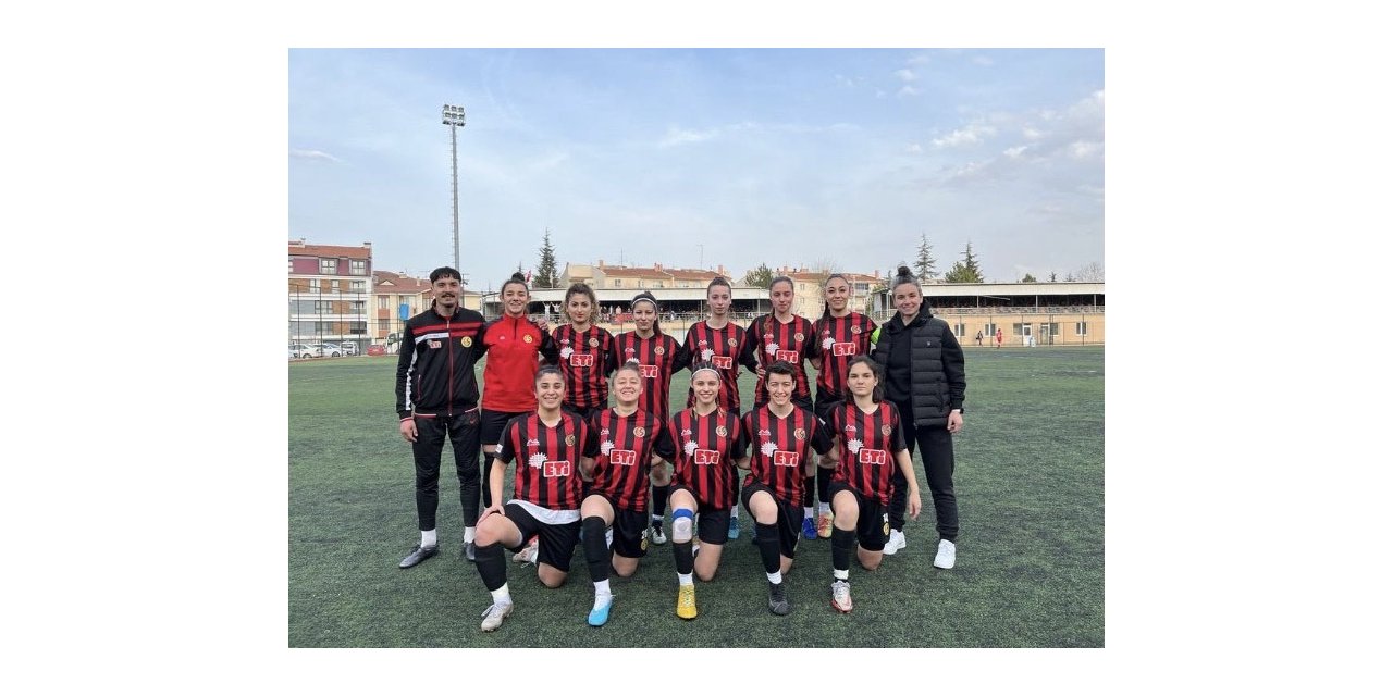 Eskişehirspor Kadınlar 3. Lig’de galibiyetle başladı